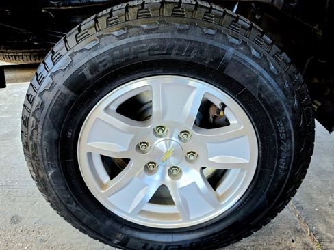 Used 2018 Chevrolet Silverado 1500 LT image 40