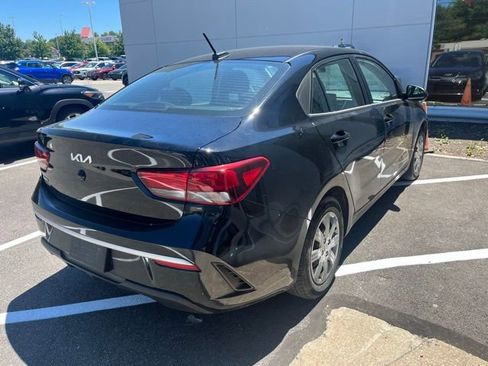Certified 2022 Kia Rio S FWD image 3