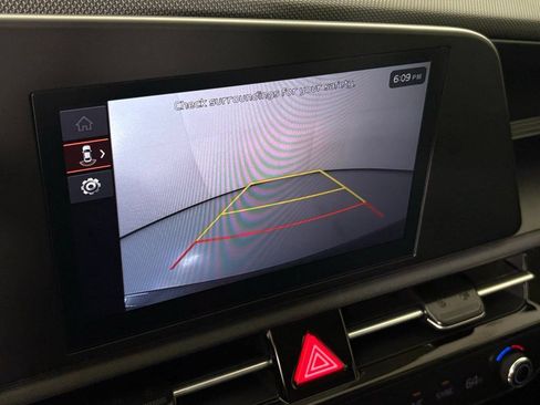 New 2026 Kia Niro LX FWD image 24