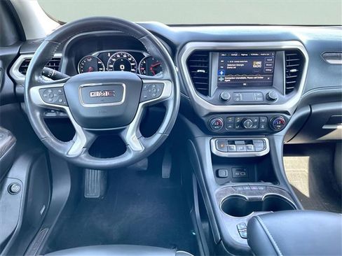 Used 2022 GMC Acadia Denali w/ Denali Ultimate Package image 12