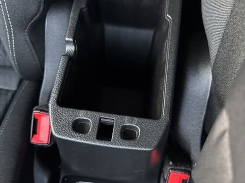 Used 2021 Jeep Renegade Latitude image 20