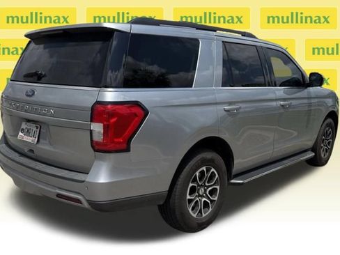 Used 2023 Ford Expedition XLT RWD image 6