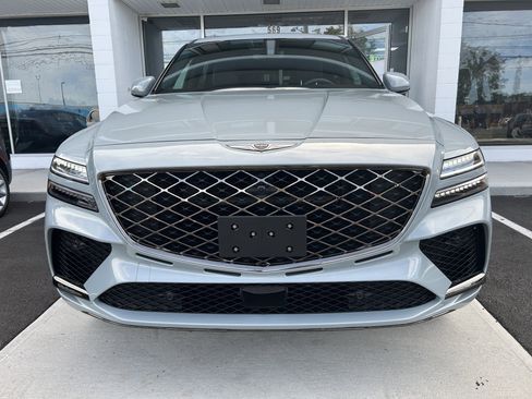 Used 2025 Genesis GV80 3.5T e-SC image 2