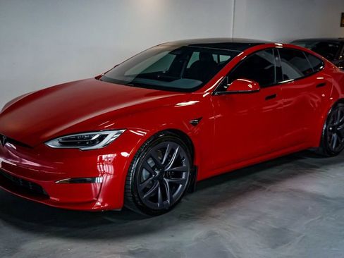 Used 2022 Tesla Model S Standard Range AWD/4WD image 5