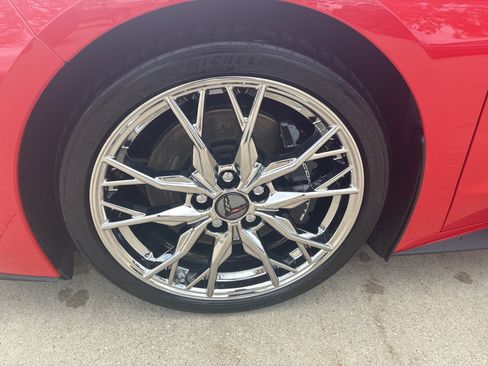 Used 2023 Chevrolet Corvette Stingray Preferred Conv w/ Z51 Performance Package RWD image 4
