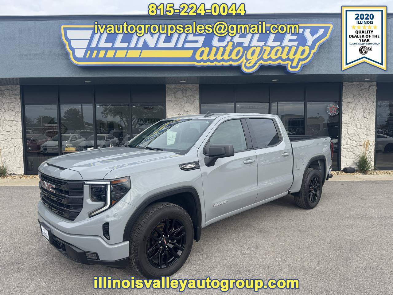 Used 2024 GMC Sierra 1500 Elevation AWD/4WD image 1