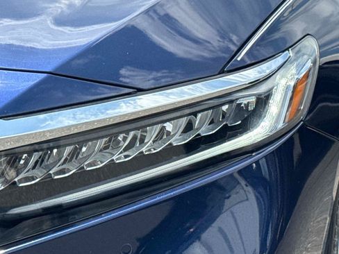 Certified 2018 Honda Accord Touring image 10