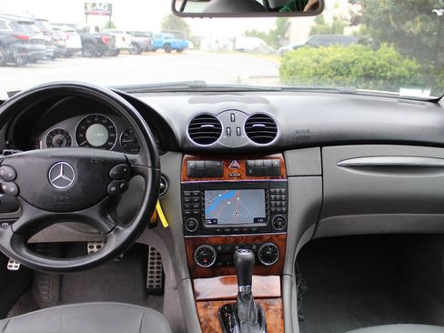 Used 2008 Mercedes-Benz CLK 350 Cabriolet image 19