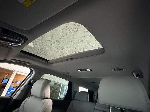 Used 2024 Hyundai Palisade SEL FWD image 21