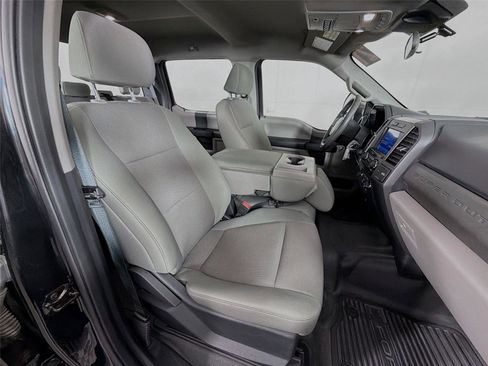 Used 2021 Ford F250 XL w/ STX Appearance Package AWD/4WD image 28