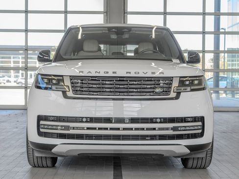 Used 2023 Land Rover Range Rover SE AWD/4WD image 11