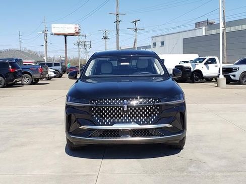 New 2026 Lincoln Nautilus Premier AWD/4WD image 3