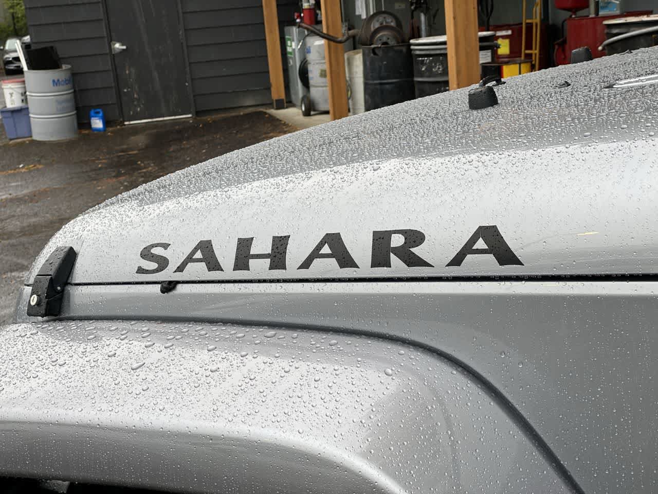 Used 2014 Jeep Wrangler Sahara AWD/4WD image 11