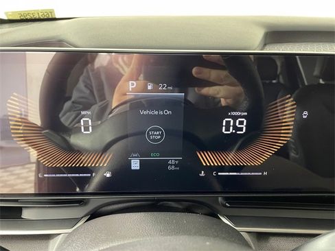 New 2026 Kia Carnival EX image 3