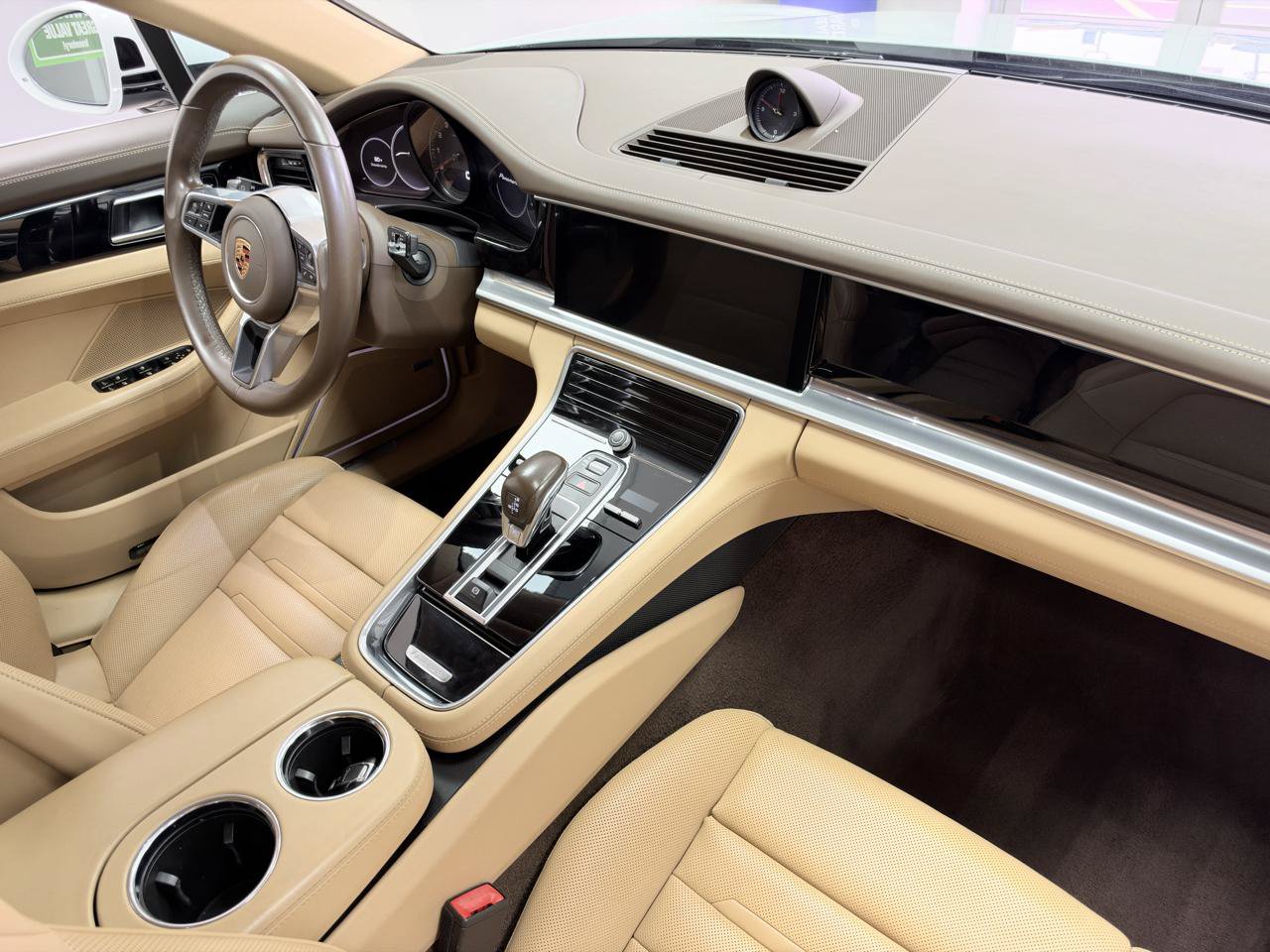 Used 2018 Porsche Panamera 4S AWD/4WD image 24