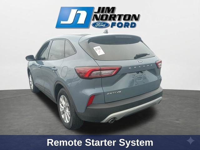 Used 2025 Ford Escape Active w/ Cold Weather Package FWD image 7