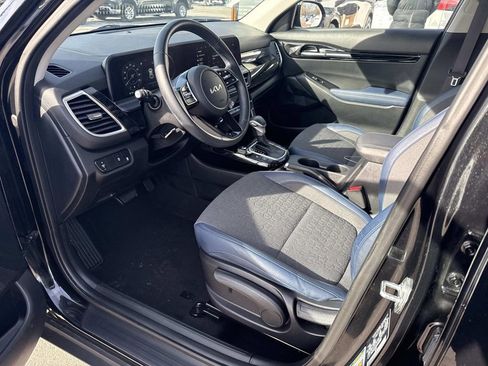 Used 2024 Kia Seltos S image 18