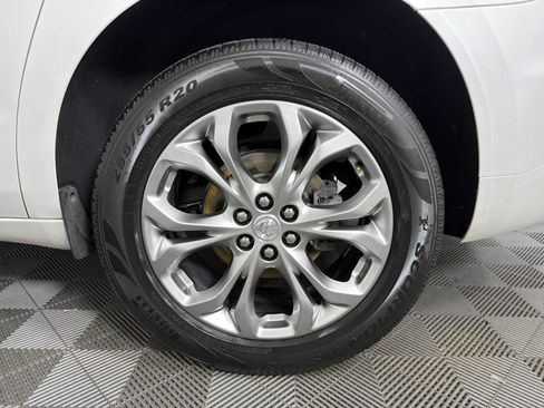 Used 2021 Buick Enclave Avenir w/ Avenir Technology Package FWD image 20