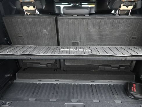 Used 2024 Toyota Sequoia Platinum AWD/4WD image 19