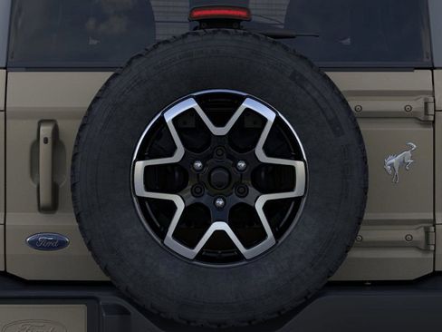 New 2025 Ford Bronco Outer Banks image 24