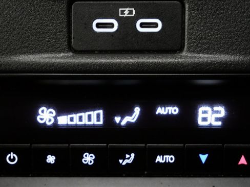 Used 2024 MAZDA CX-90 3.3 Turbo w/ Preferred Plus image 27