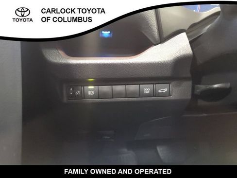 Used 2025 Toyota RAV4 Limited FWD image 25