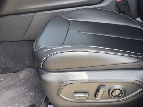 New 2026 Jeep Grand Cherokee L Limited RWD image 30