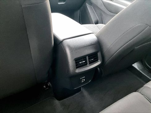 Used 2023 Chevrolet Equinox LT AWD/4WD image 26
