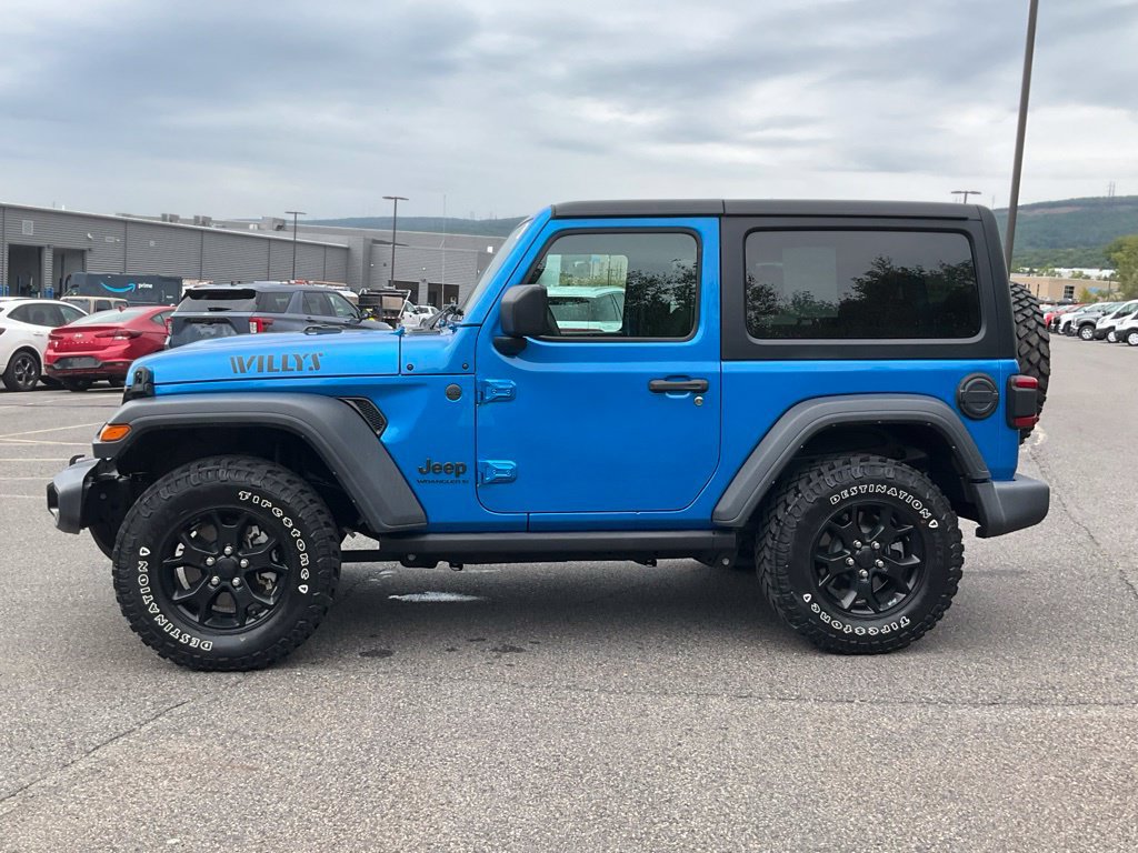 Used 2023 Jeep Wrangler Sport AWD/4WD image 25