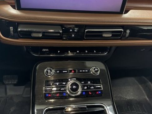 Used 2023 Lincoln Nautilus Reserve w/ Equipment Group 202A image 34