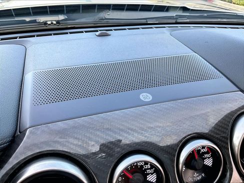 Used 2020 Ford Mustang Shelby GT500 w/ Technology Package image 35