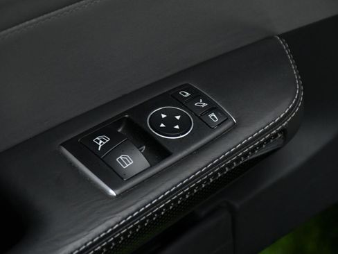 Used 2018 Mercedes-Benz AMG GT S image 19