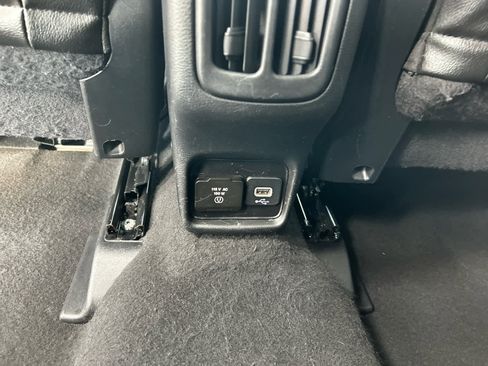 Used 2021 Jeep Compass Latitude w/ Driver Assistance Group image 24