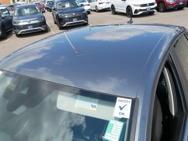 Certified 2024 Volkswagen Jetta S FWD image 11