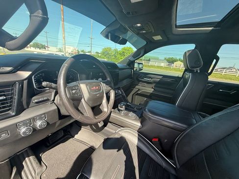 Used 2023 GMC Sierra 1500 AT4X AWD/4WD image 14