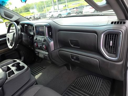 Used 2021 Chevrolet Silverado 1500 LT AWD/4WD image 27