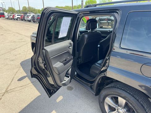 Used 2015 Jeep Patriot High Altitude image 13