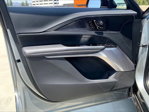 New 2026 Cadillac Lyriq V image 11