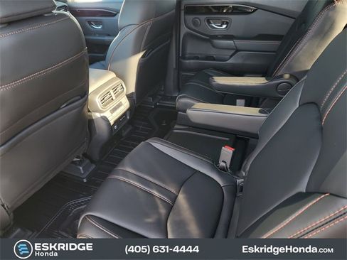 New 2025 Honda Pilot TrailSport image 22