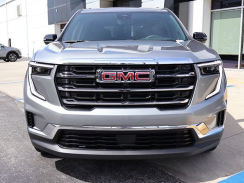 New 2026 GMC Acadia Elevation FWD image 2