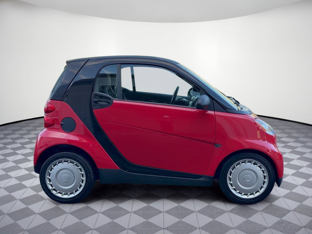 Used 2009 smart fortwo passion RWD image 8