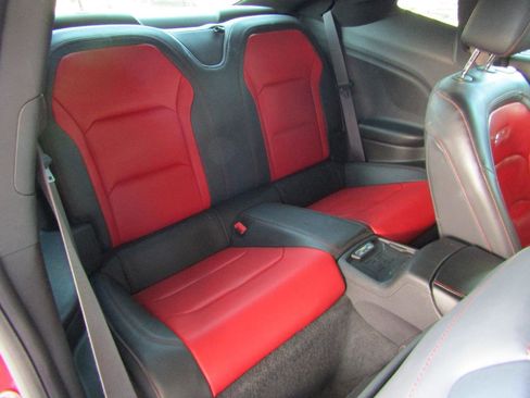Used 2017 Chevrolet Camaro SS image 13