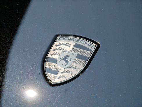 New 2025 Porsche Cayenne Turbo image 6