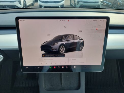 Used 2023 Tesla Model Y Long Range image 31