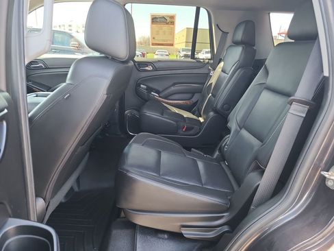 Used 2018 Chevrolet Tahoe Premier AWD/4WD image 39