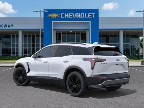 New 2026 Chevrolet Blazer EV LT image 3