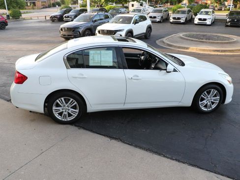 Used 2013 INFINITI G37 x Sedan w/ Premium Pkg AWD/4WD image 5