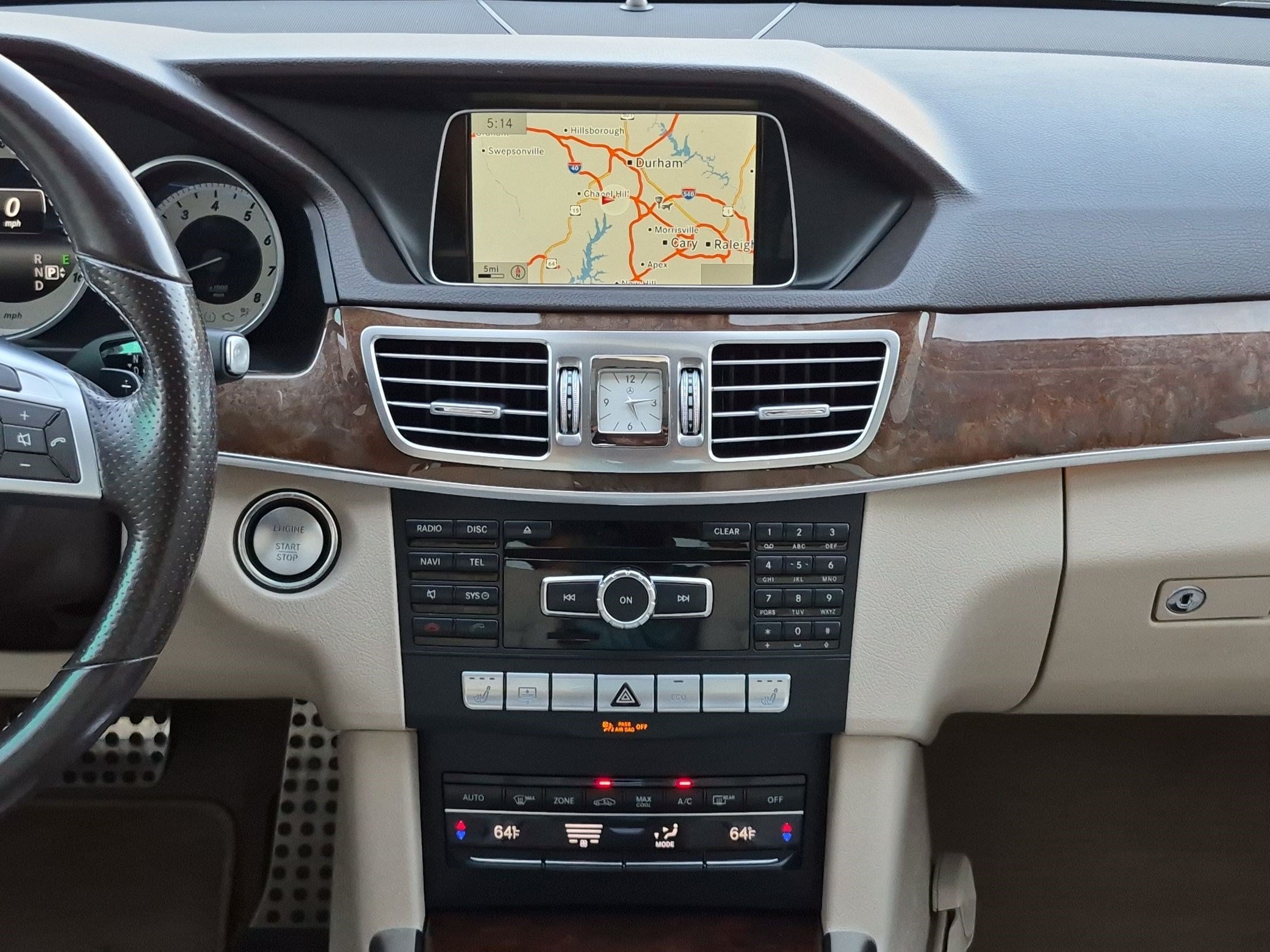 Used 2015 Mercedes-Benz E 350 4MATIC Sedan image 18