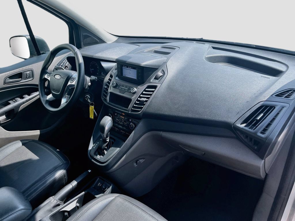 Used 2022 Ford Transit Connect XL FWD image 28