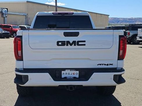 Used 2022 GMC Sierra 1500 AT4X AWD/4WD image 7
